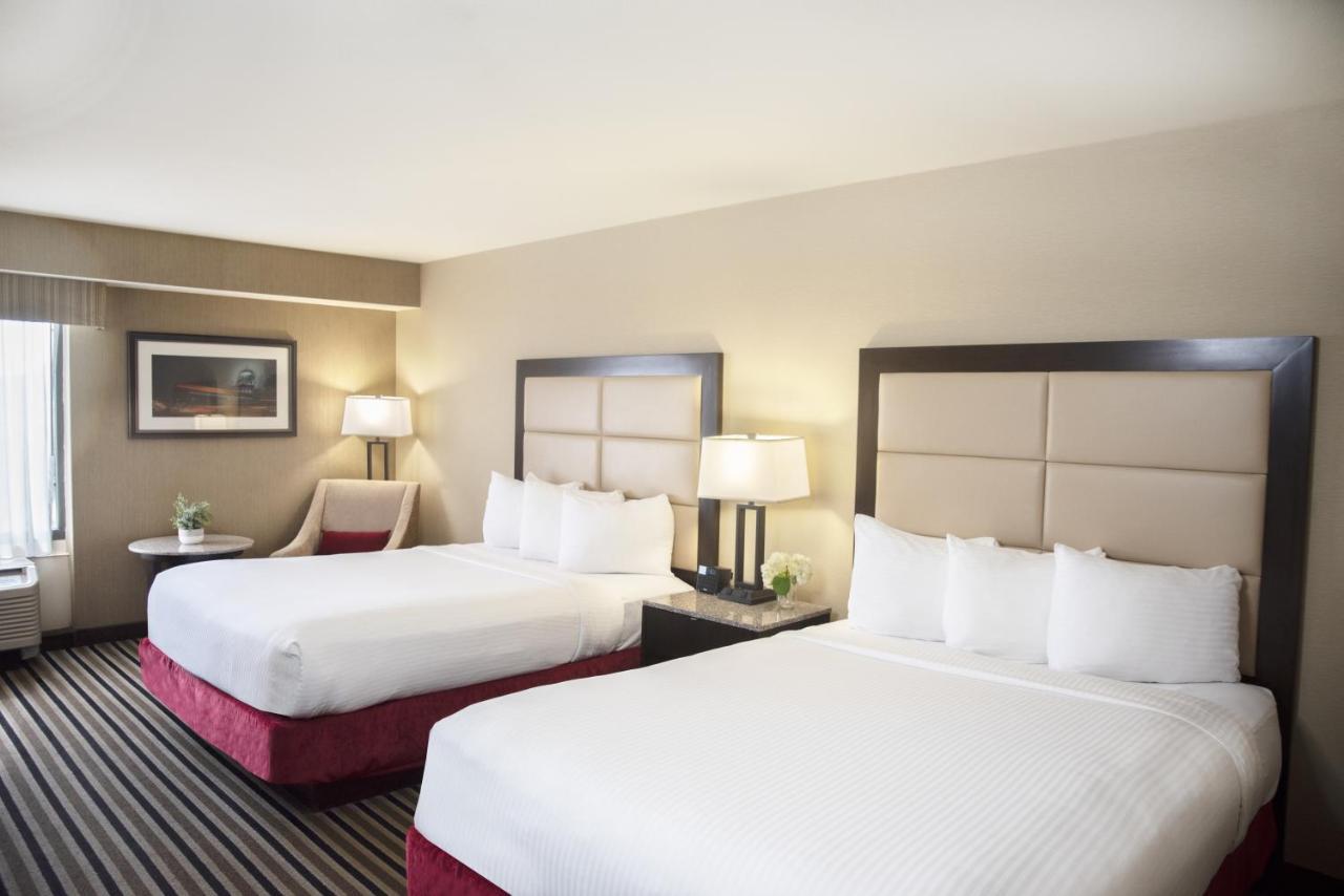 Hotel The Concourse Madison